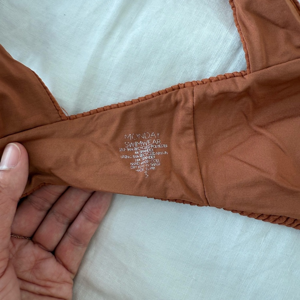 Rust Textured Women's Top - Picture 2 of 4